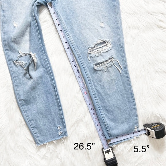 Free People Distressed Buttonfly Light Wash Cropped Skinny Jeans - Picture 14 of 14